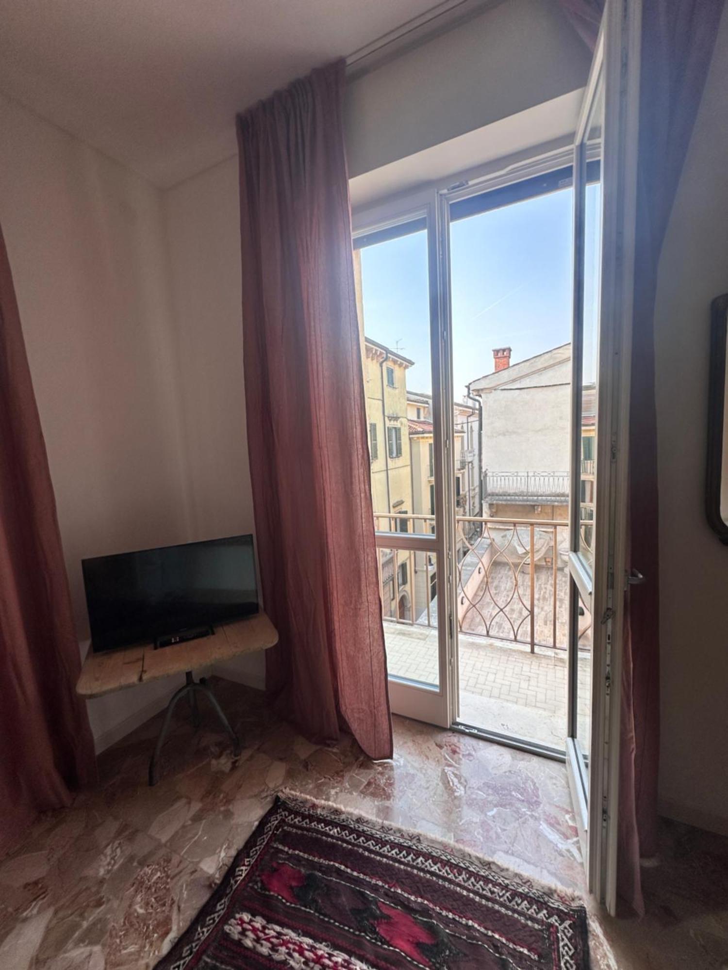 Hotel Catullo 12 Werona Zewnętrze zdjęcie